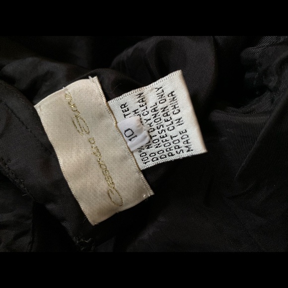 Black, backless, beautiful evening gown. Dry cleaned and no flaws. Size 10 - Picture 4 of 4